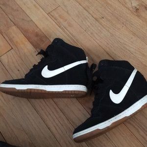 Nike Wedges Sneaker - great condition!